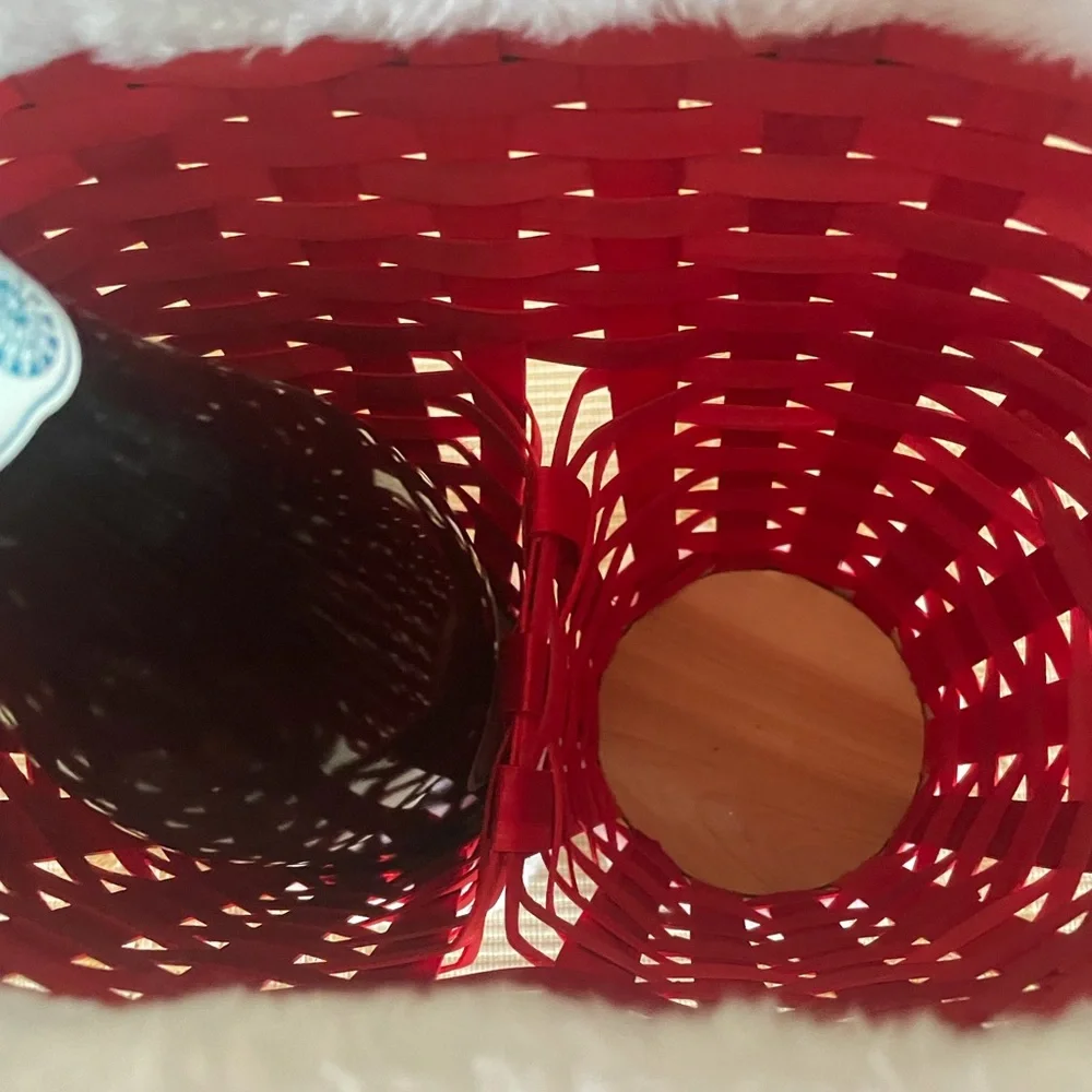 Santa Basket Christmas Decor Great Centerpiece read details